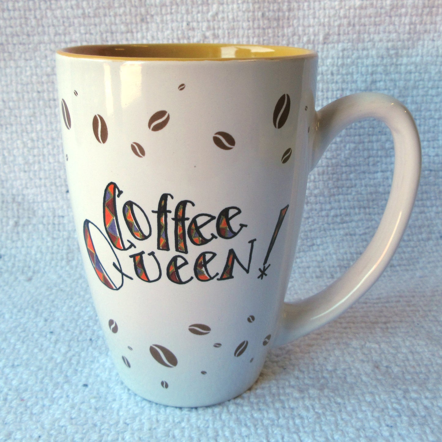 Coffee Queen! Latte Mug Kiwi McDowell side