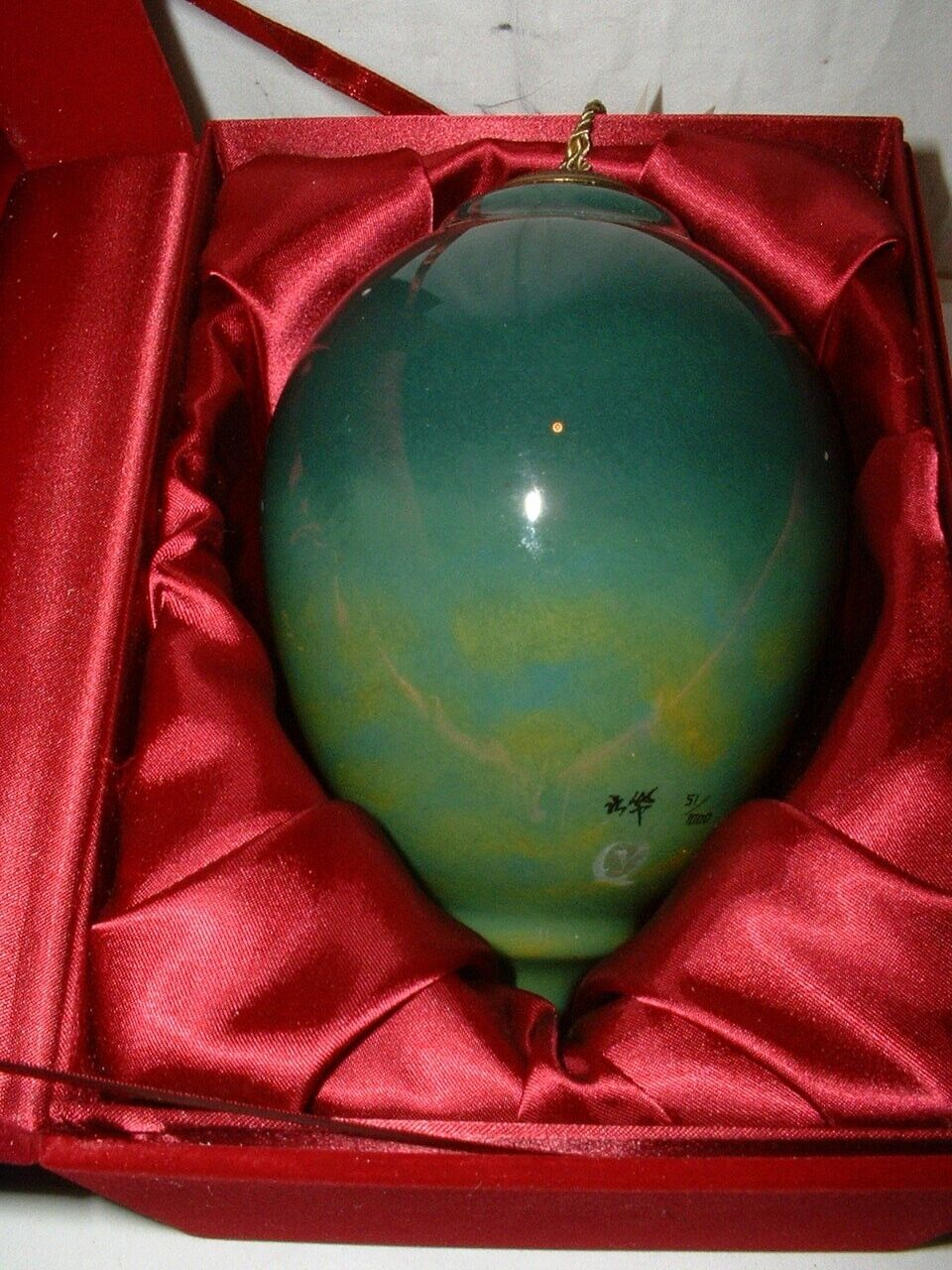 Ne'Qwa Art Glass Ornament "Indian Paint Brush" by Thomas Blackshear - Limited Edition