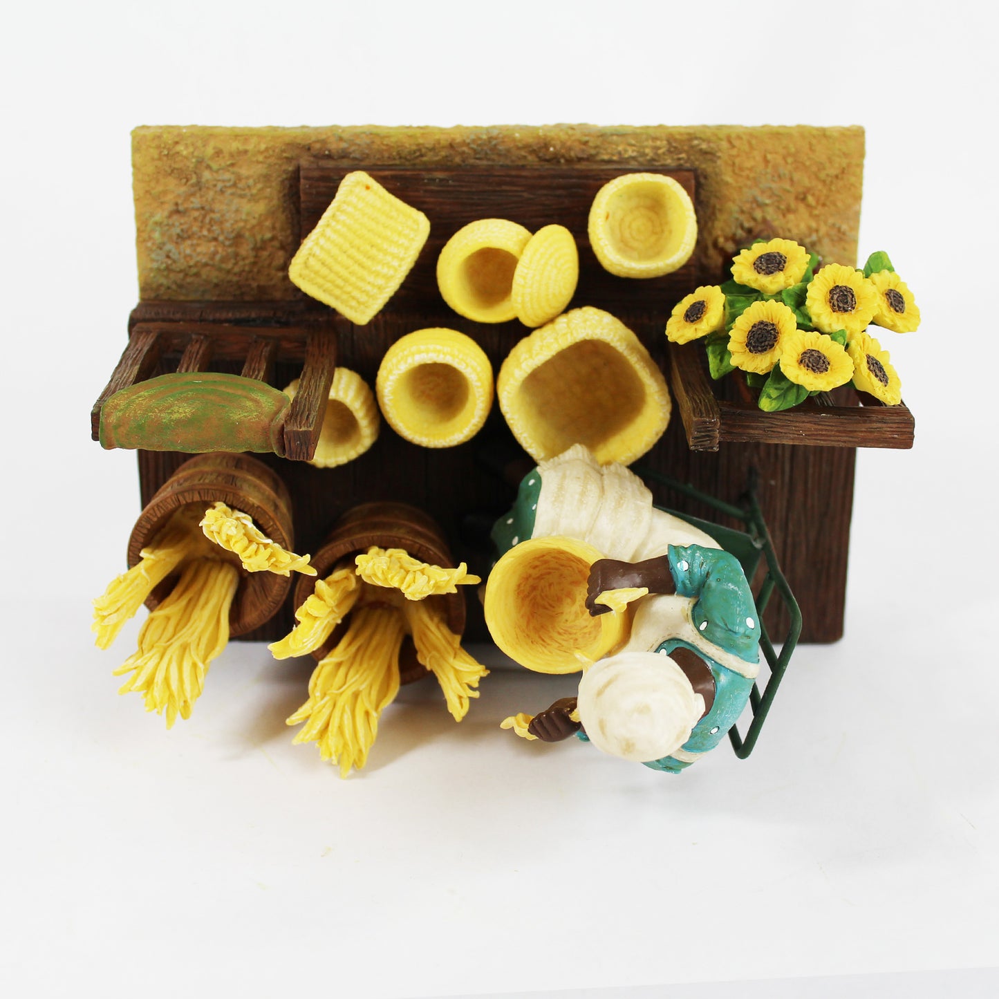 Weavin' Sunshine Figurine Annie Lee - top