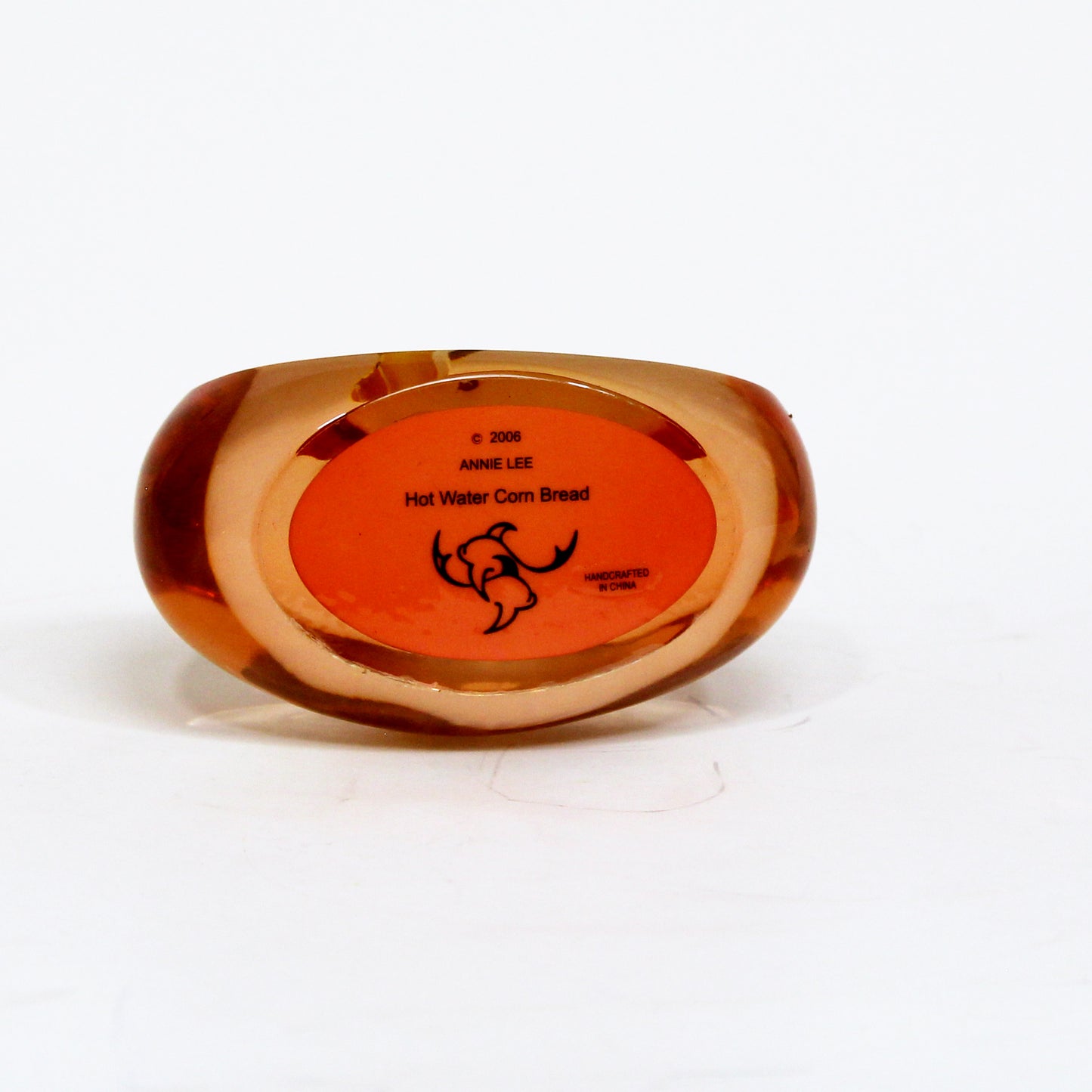 Hot Water Corn Bread Paperweight By Annie Lee bottom