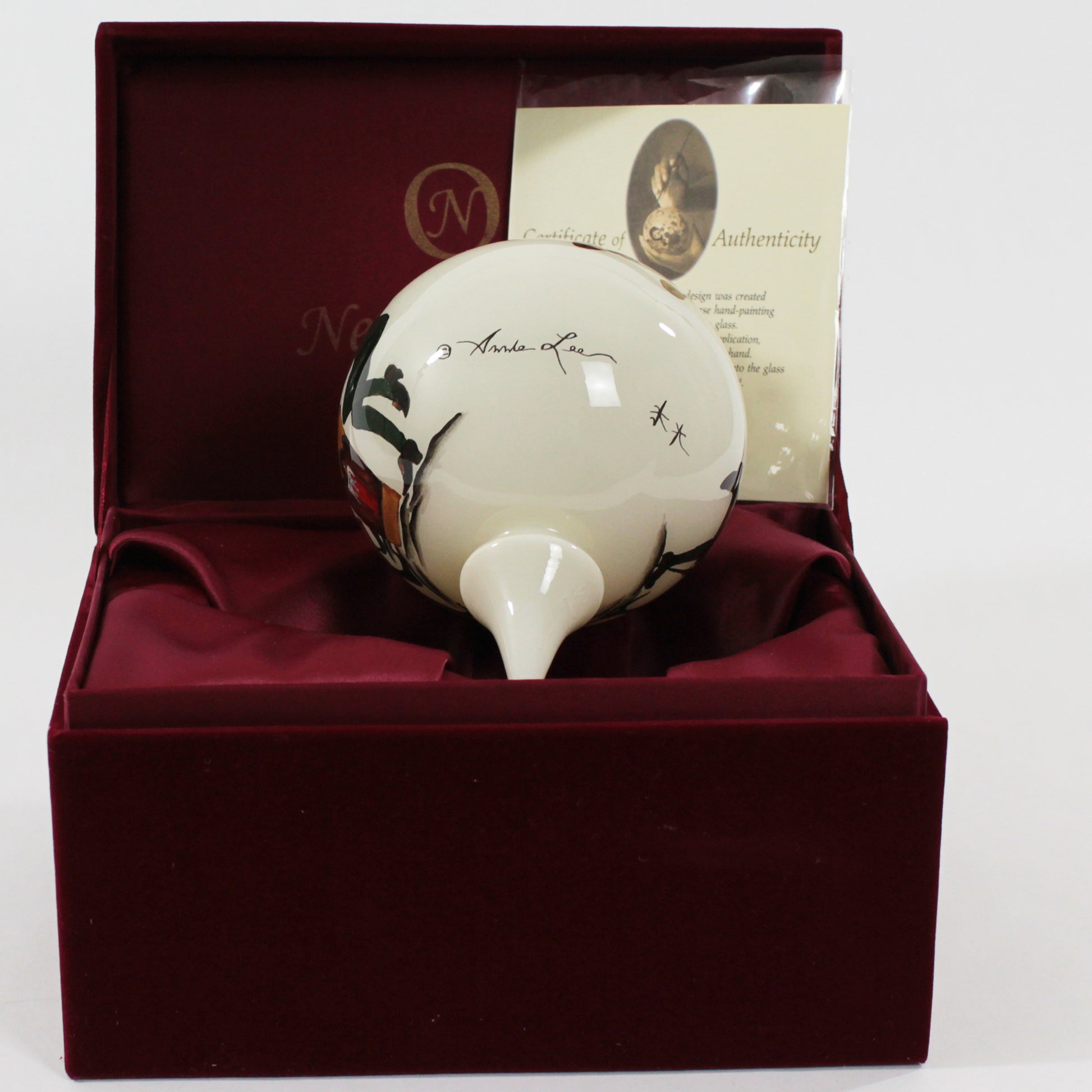 Rejoice Ne'Qwa Art Glass Ornament by Annie Lee back 1