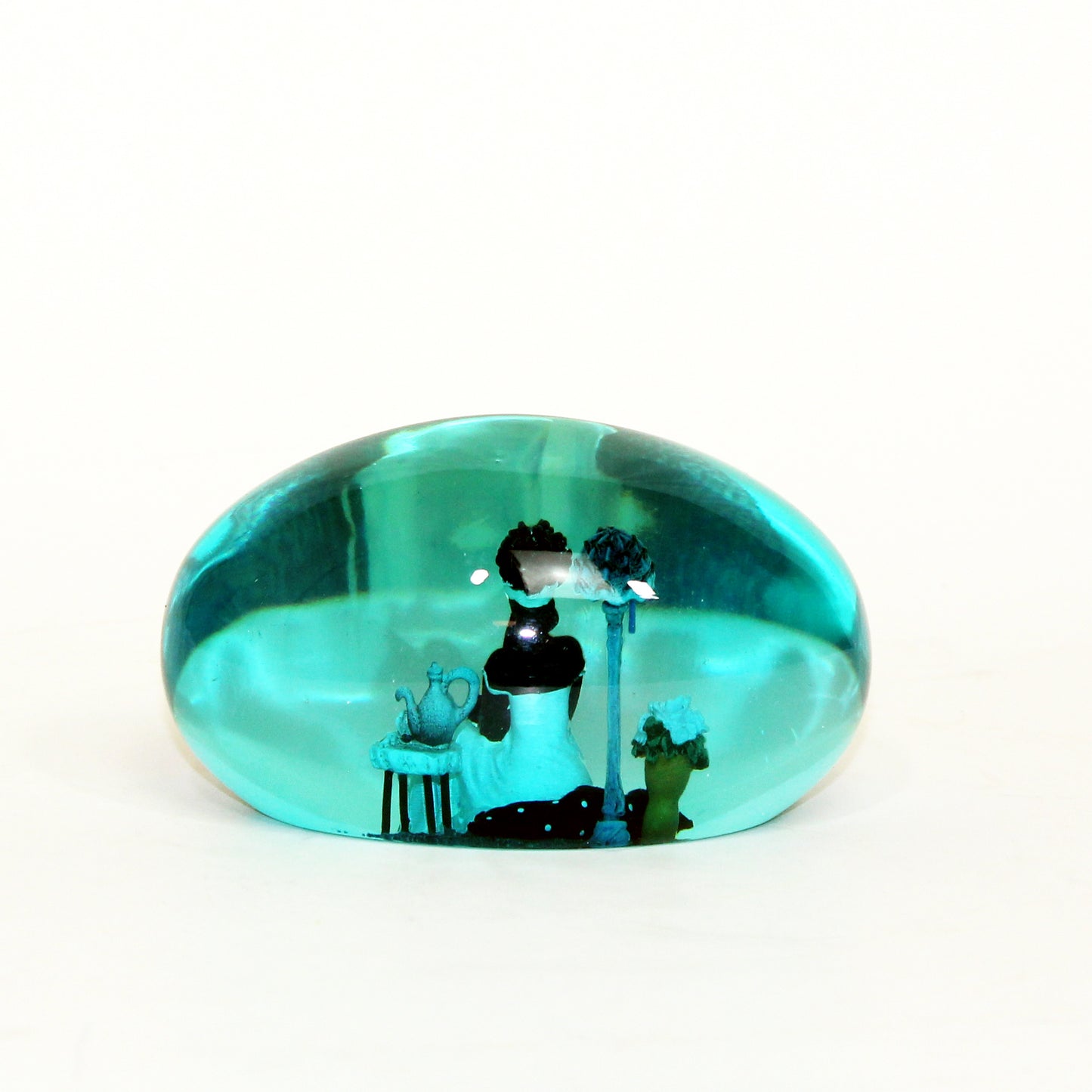 My Cup Runneth Over Paperweight By Annie Lee rear
