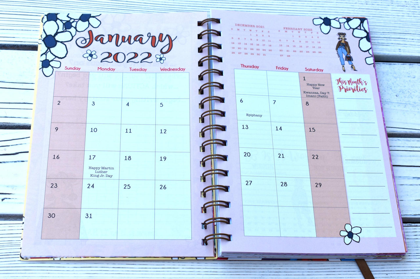 2022 God's In Control Weekly Inspirational Planner by Kiwi McDowell