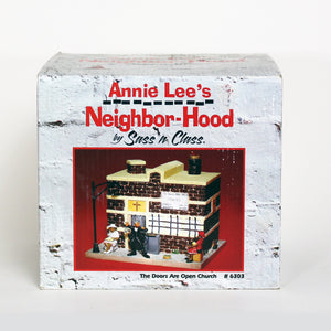 Annie Lee Sass n' Class The Doors Are Always Open Church #6303 Neighborhood Figurine box