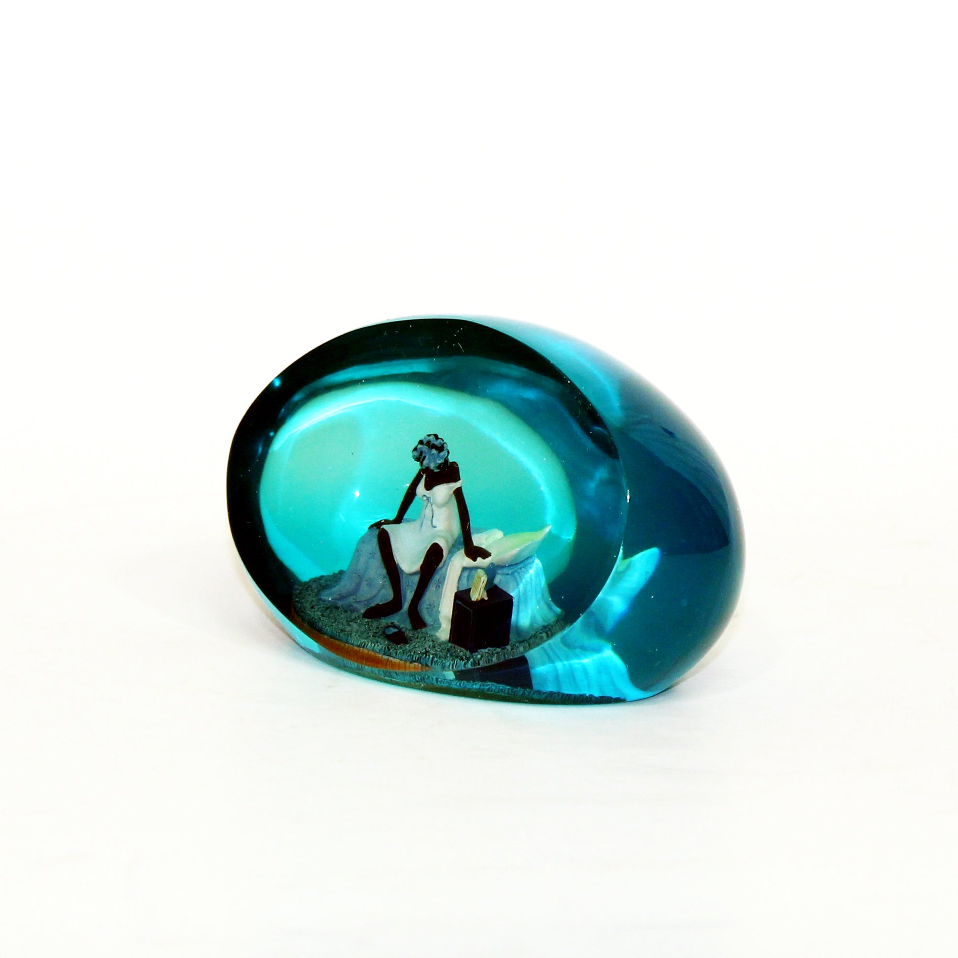 Blue Monday Paperweight by Annie Lee side view 2