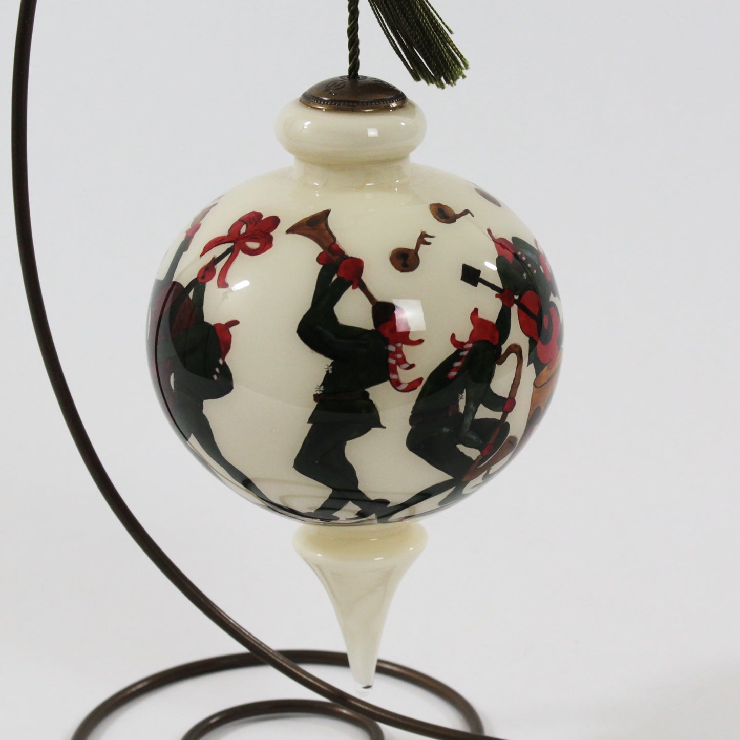 Rejoice Ne'Qwa Art Glass Ornament by Annie Lee hanging