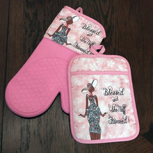 Load image into Gallery viewer, Blessed &amp; Sho Nuff Favored Oven Mitt and Potholder Set
